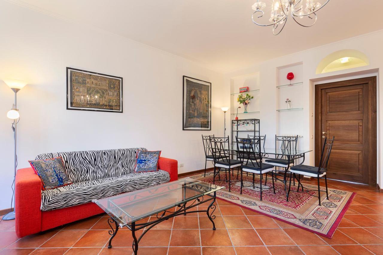 Dolfin - Nel Centro Di Stresa - By Impero House Διαμέρισμα Εξωτερικό φωτογραφία